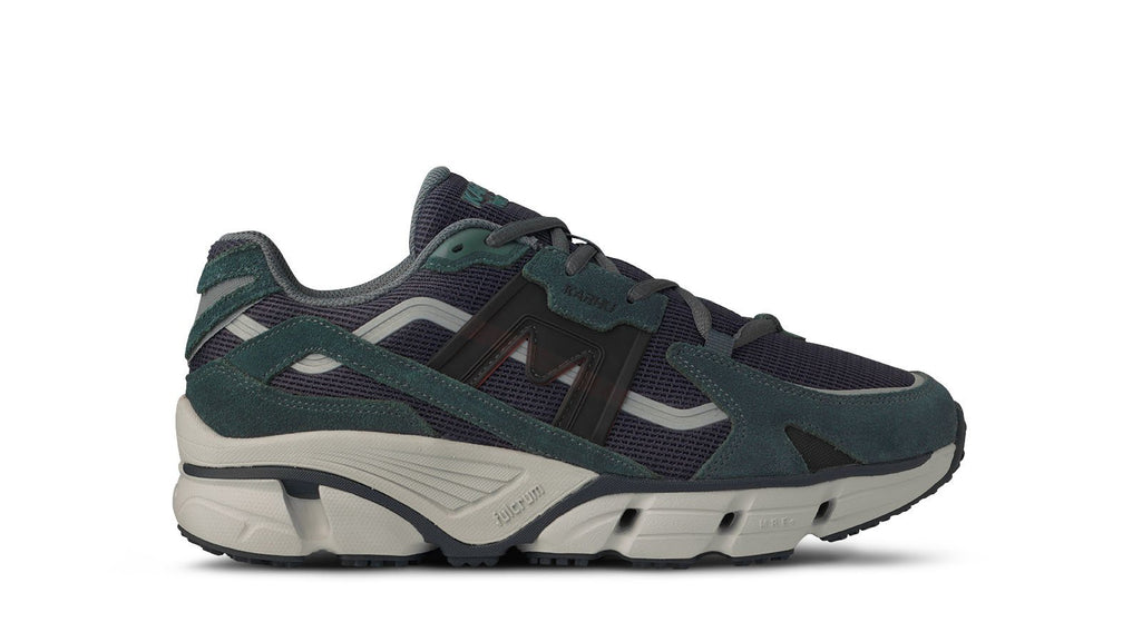 KARHU Super Fulcrum - India Ink / Black | Lifestyle Sneaker