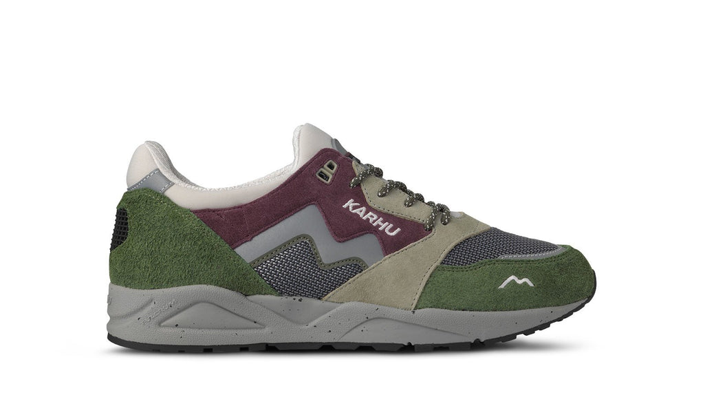 KARHU Aria 95 - Bronze Green / Fig | Lifestyle Sneaker