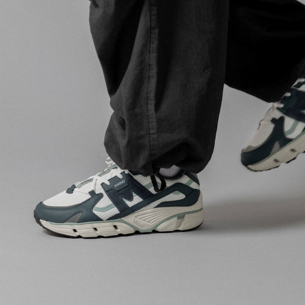 KARHU Super Fulcrum - Stormy Weather / India Ink | Lifestyle Sneaker