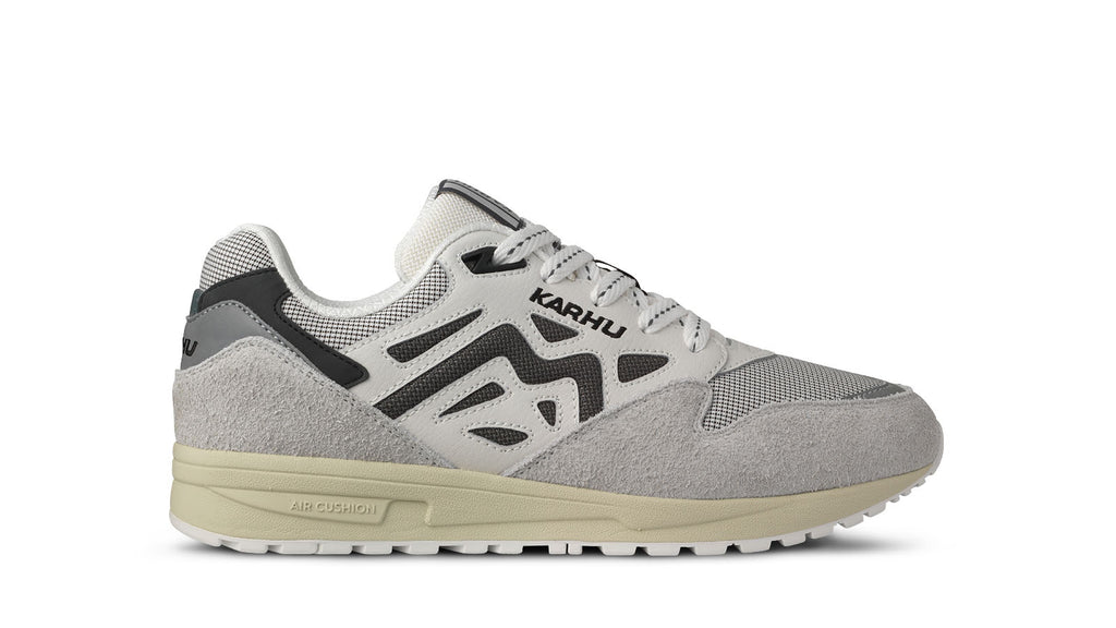 Karhu Legacy 96 – Foggy Dew / Turbulence | Comfortable shoes
