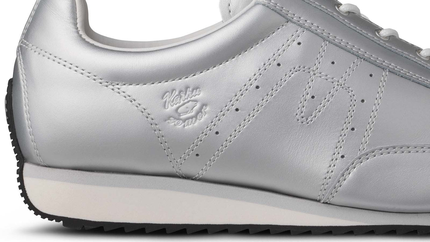 Karhu by zomer Mestari Kesä - Matte Chrome / Matte Chrome ZMR002