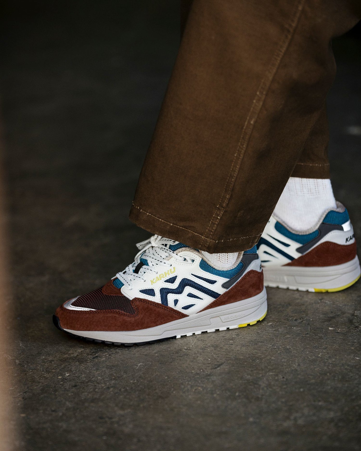 Karhu LEGACY 96 - CAPPUCCINO / LILY WHITE F806057