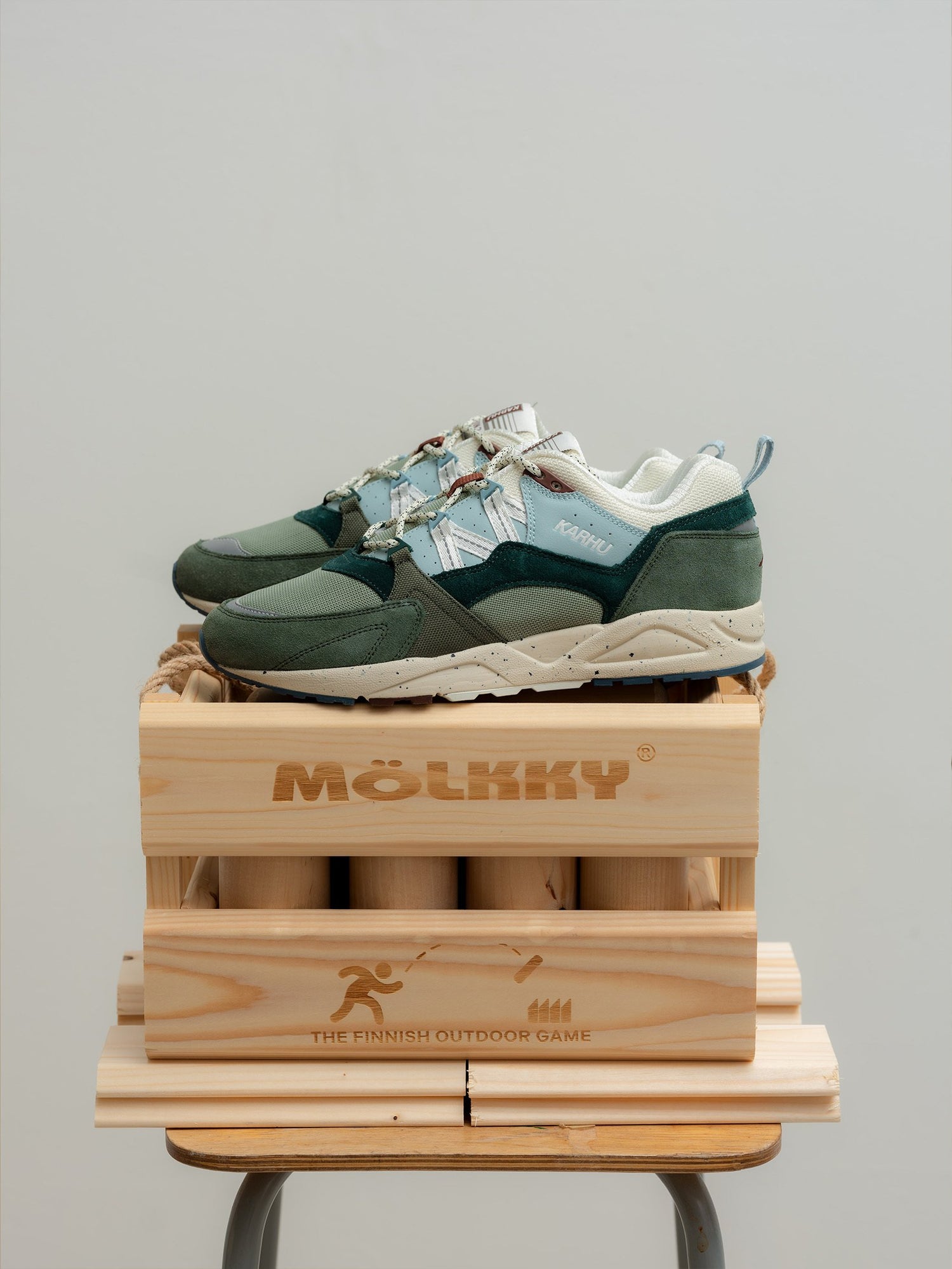 Karhu Fusion 2.0 Mölkky Pack - Laurel Wreath / Blanc de Blanc F804187 | Lifestyle sneaker