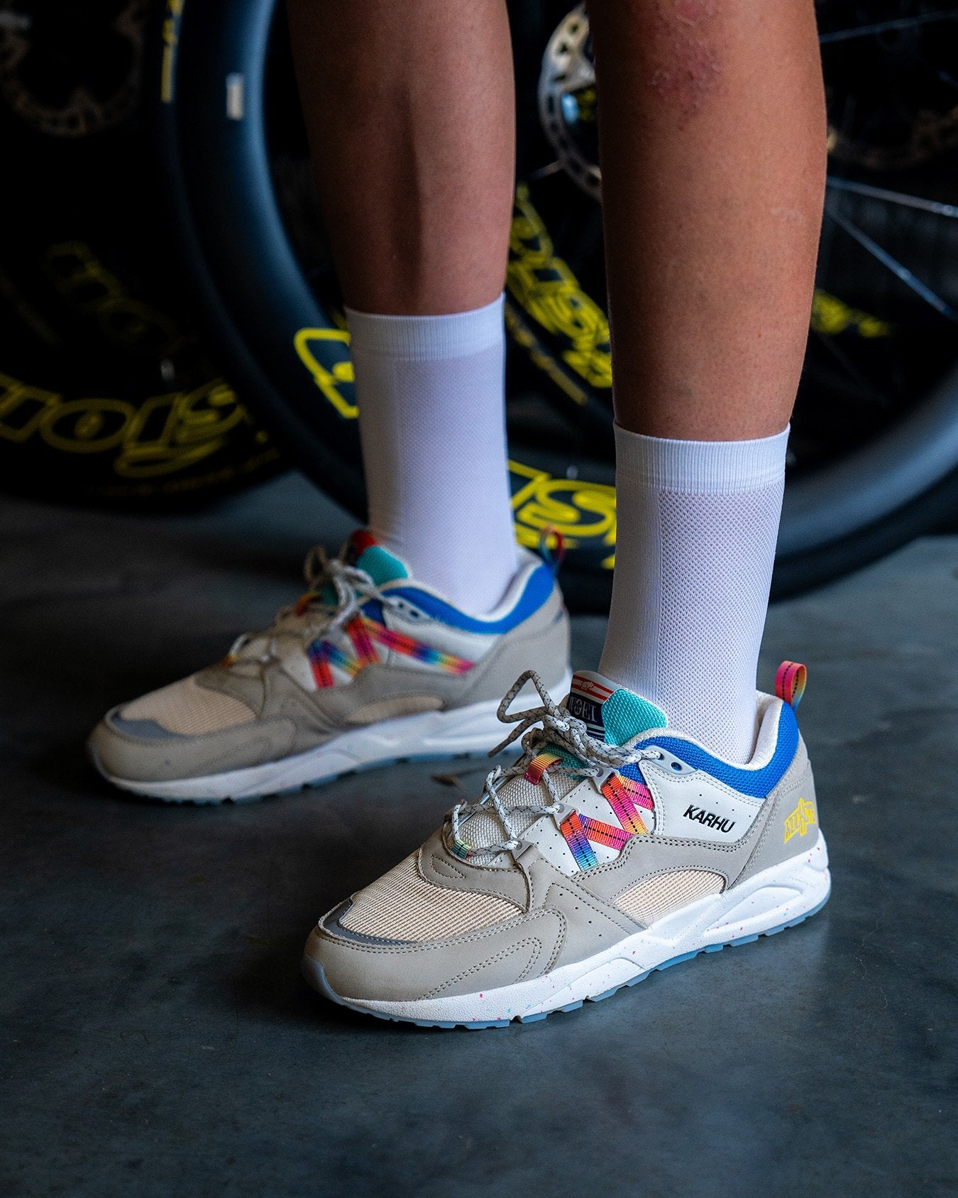 Rockets x Woei x Tour de Tietema for KARHU Fusion 2.0 - Silver Lining / Brilliant Blue