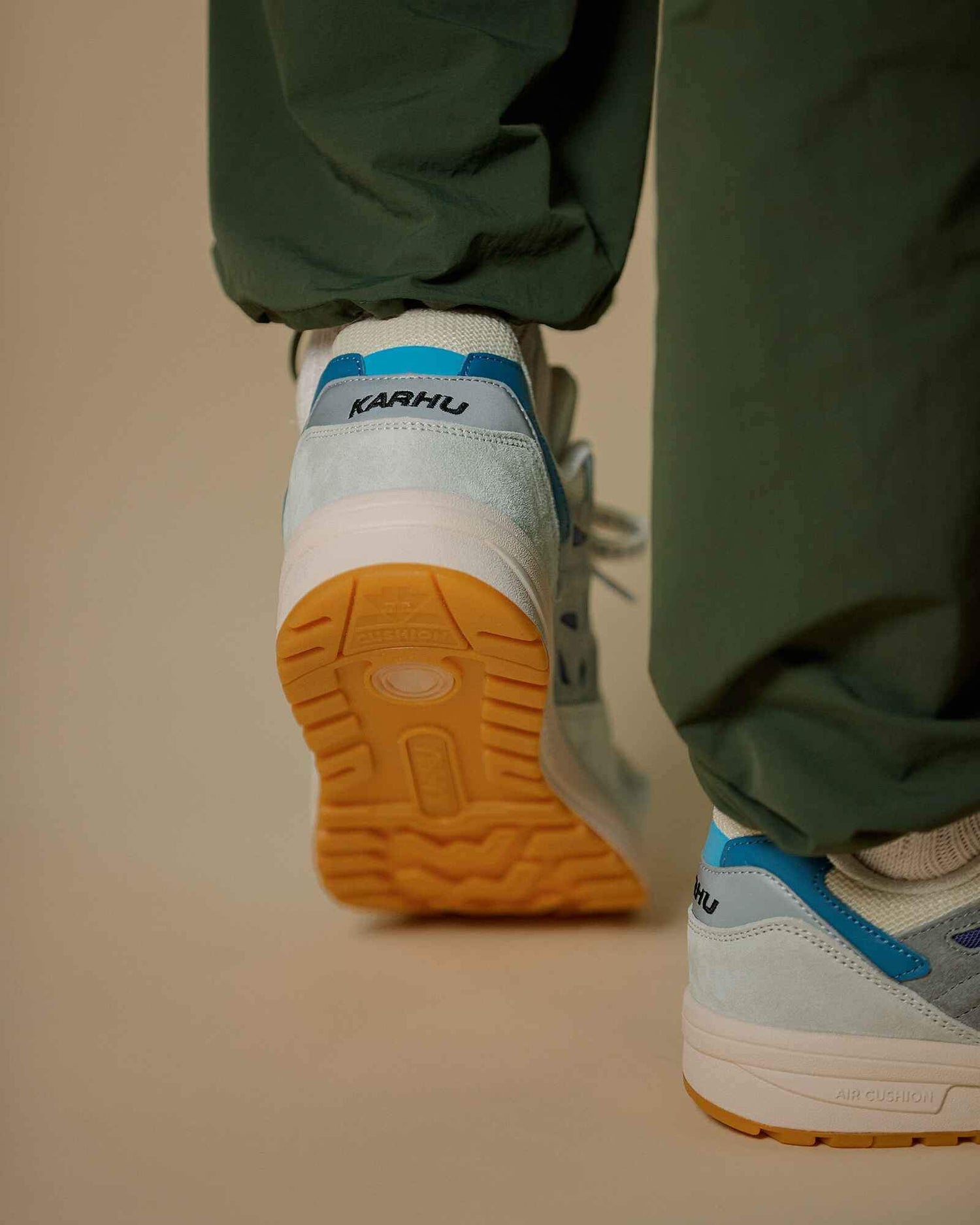 Karhu Legacy 96 Foggy Dew / Skipper Blue F806080 | Lifestyle sneaker