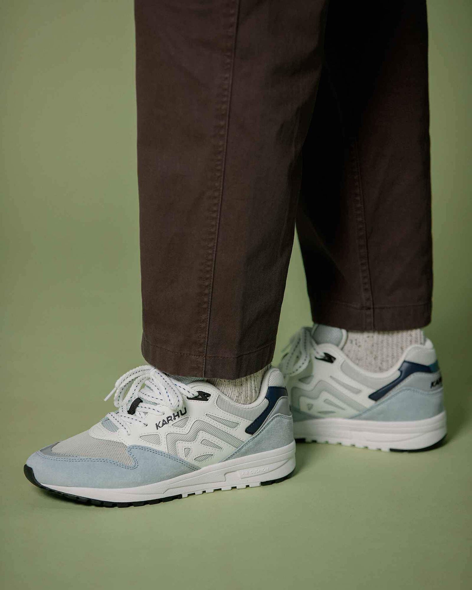 Karhu Legacy 96 - Pearl Blue / Bright White F806082 | Lifestyle sneaker