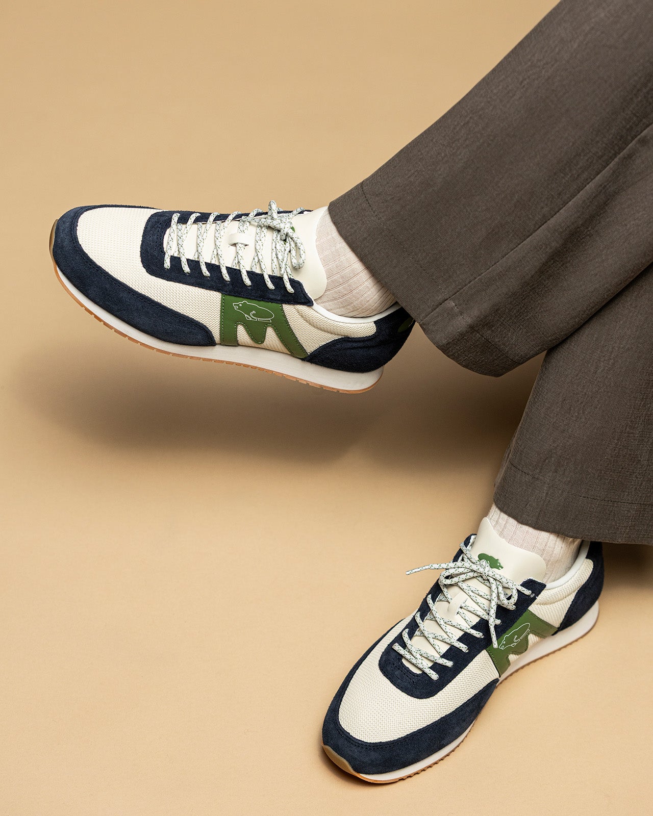 ALBATROSS 82 - INDIA INK / CACTUS