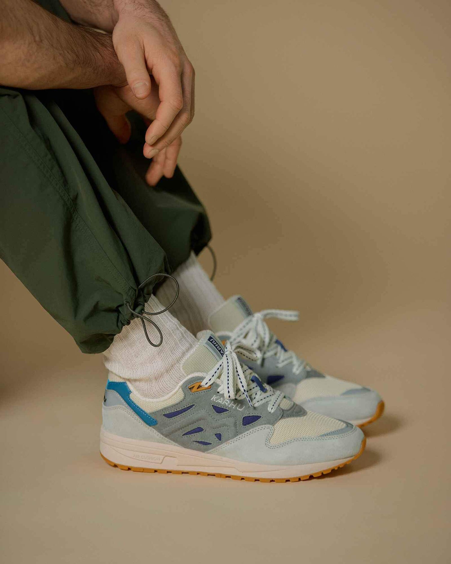 Karhu Legacy 96 Foggy Dew / Skipper Blue F806080 | Lifestyle sneaker