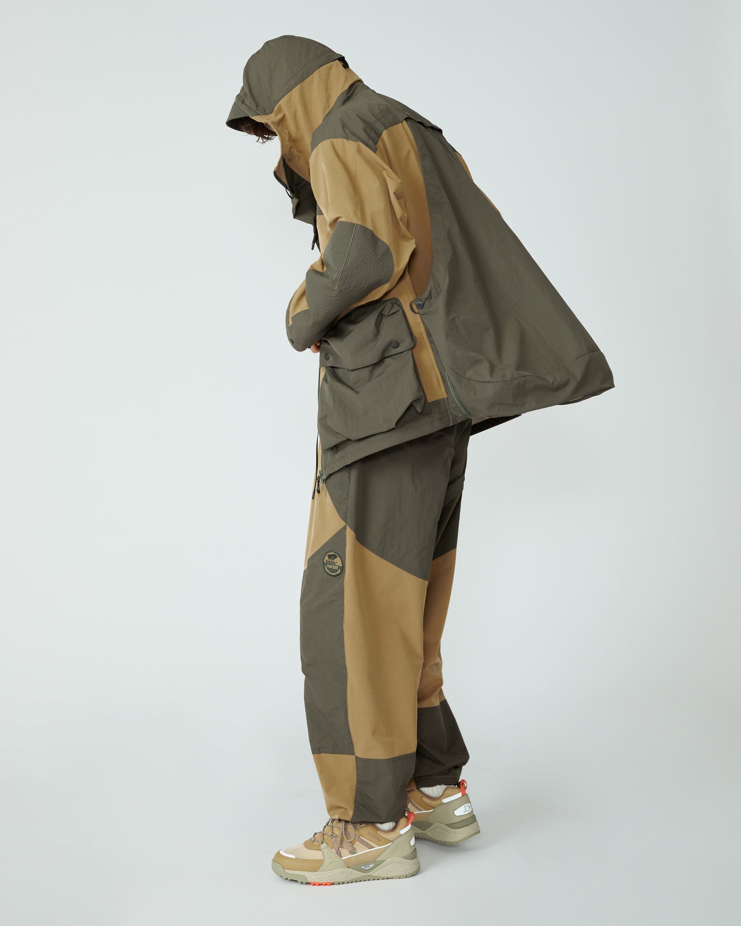 Karhu x norbit hike hoodie jacket - coyote