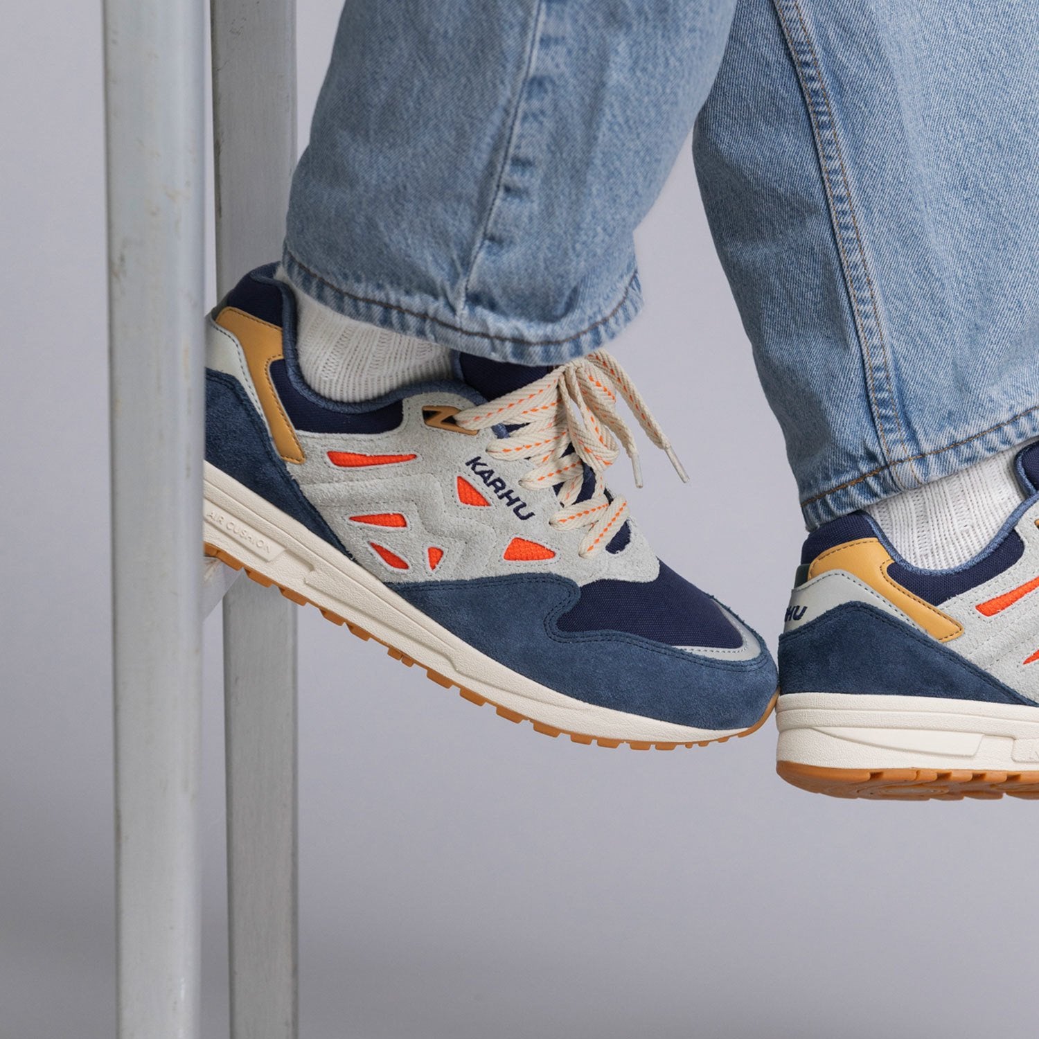 Karhu Legacy 96 – Vintage Indigo / Flame – Karhu EU