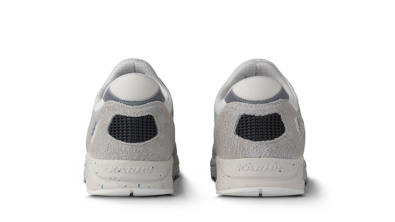 ARIA 95 - FOGGY DEW / BRITTANY BLUE