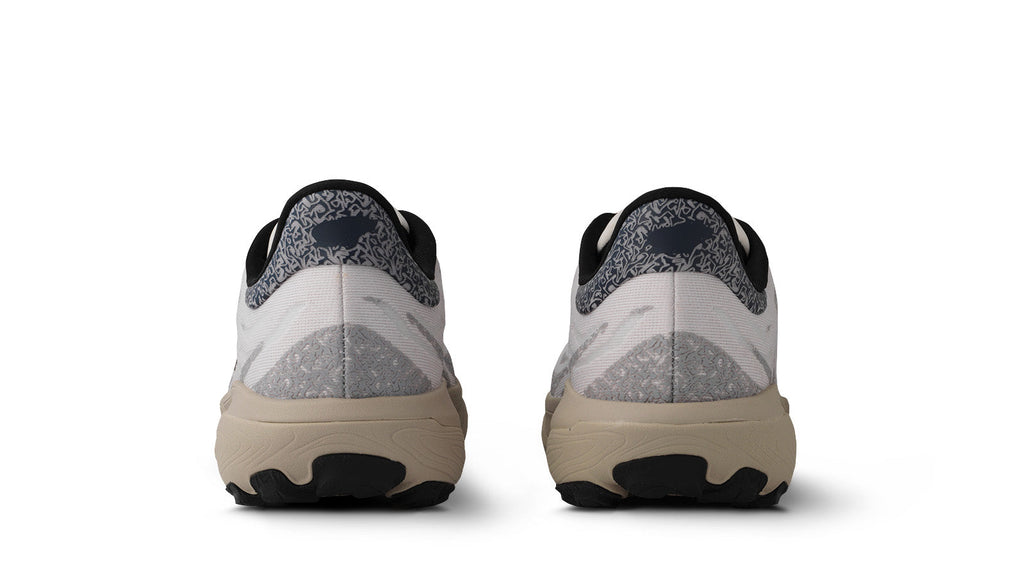 MEN'S IKONI ATR - WHITE SAND / CHILI | Running shoe