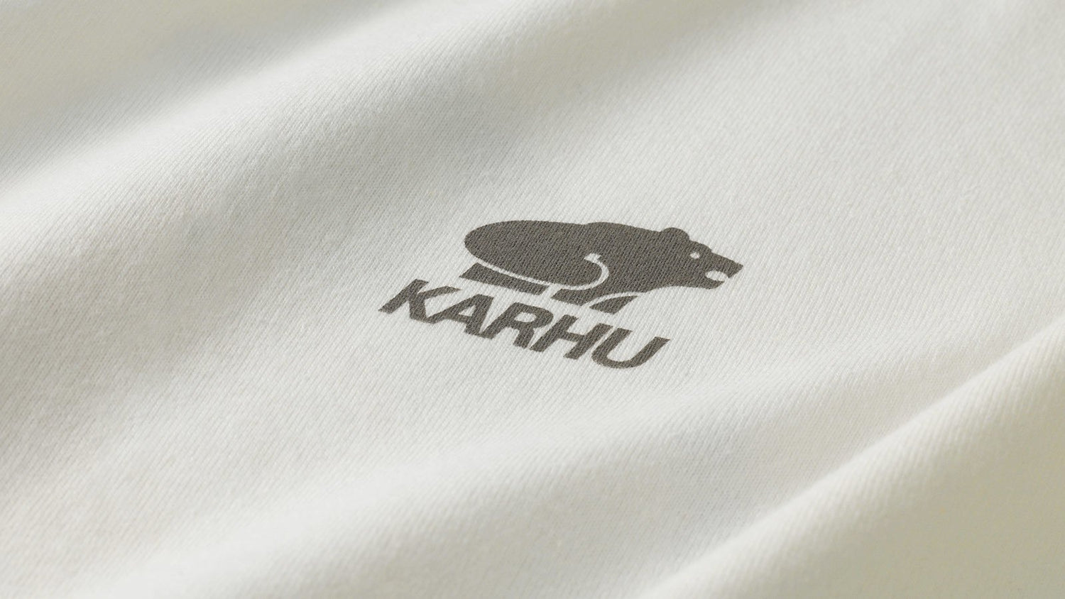 Karhu Karhu worldwide t-shirt - Sugar swizzle / Gull  KA00131-SUGU