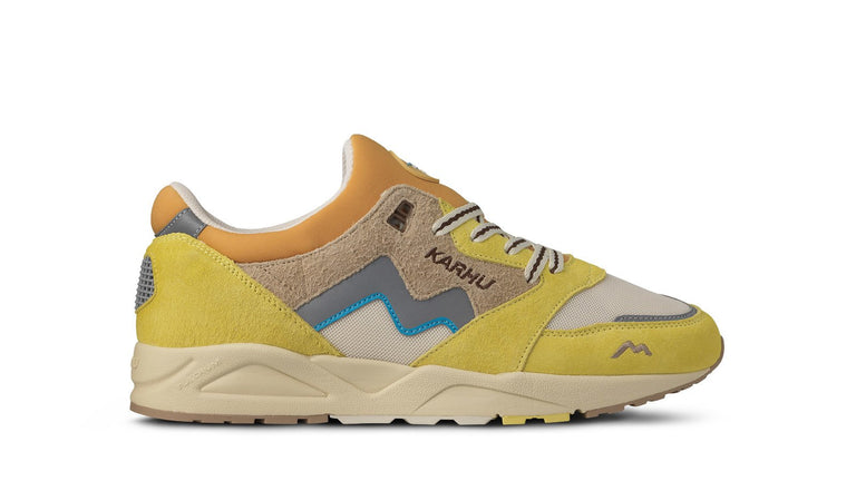 Warm_Taupe_F803127_Lifestyle_sneaker_768