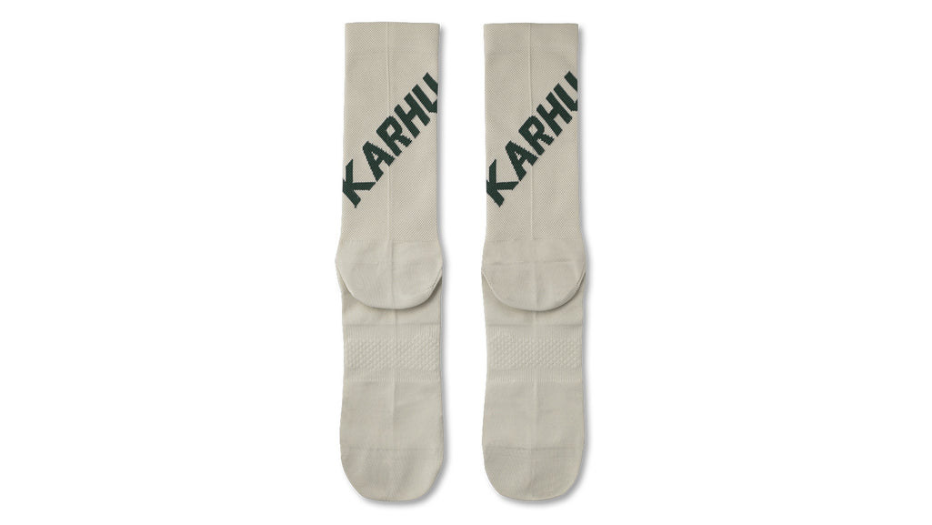 karhu-socks-agata-2